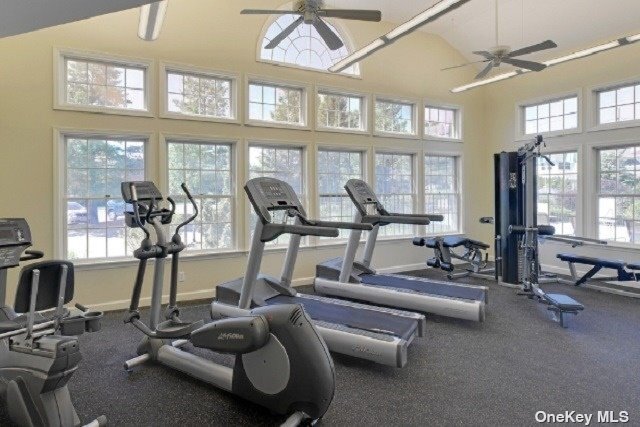 Building Photo - 213 Imperial Way