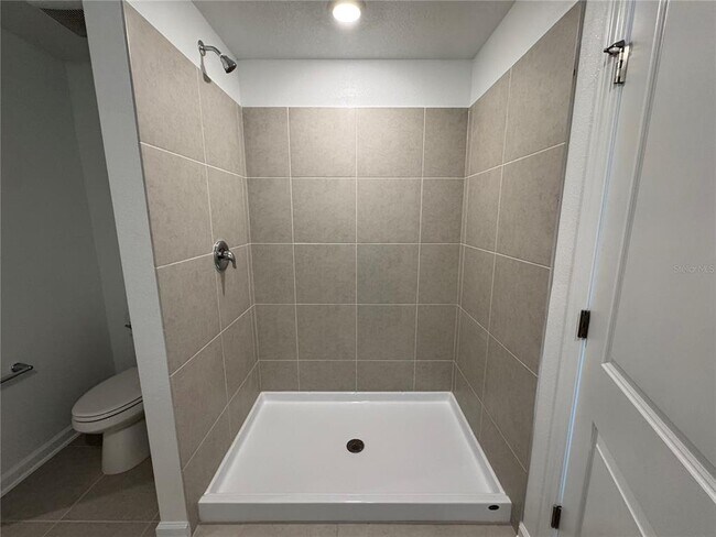 Building Photo - 2185 Lasso Lp