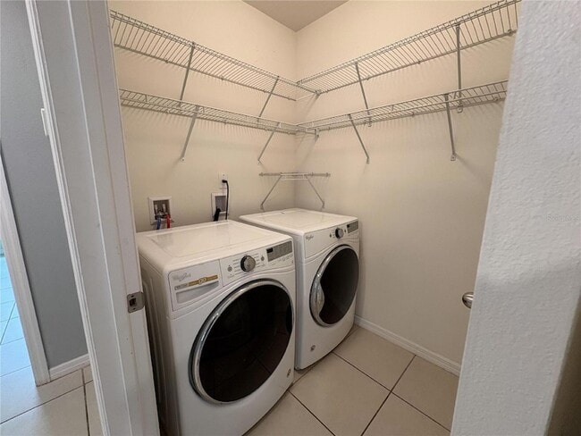 Building Photo - 8216 Bilston Village Ln