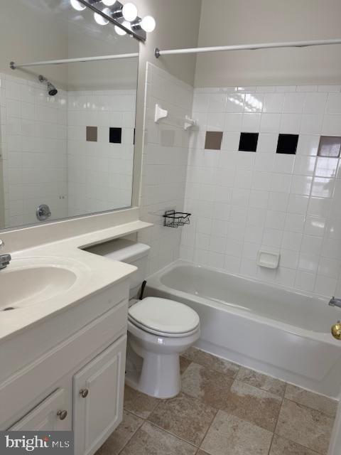 Building Photo - 21752 Ascot Ct