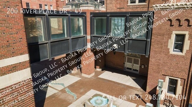 Building Photo - 200 River Pl Dr