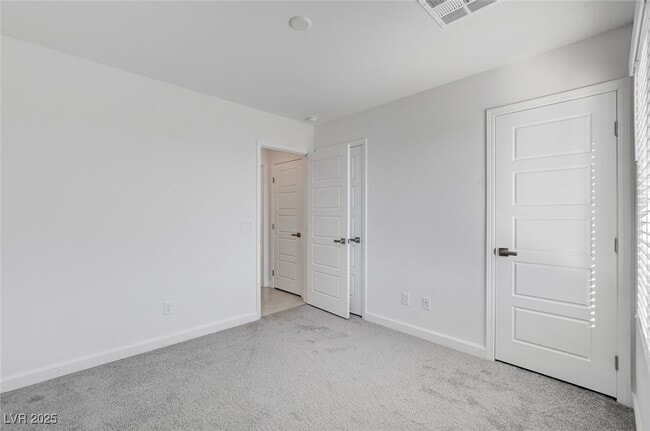 Building Photo - 4924 Chidlaw Ave