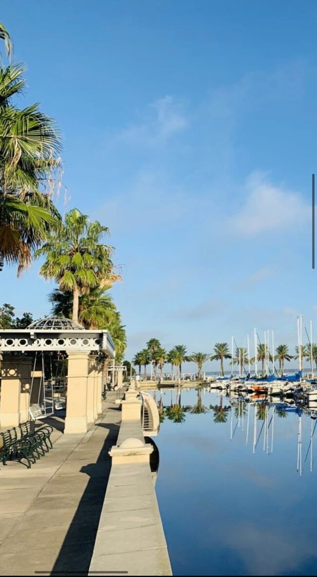 Building Photo - 147 S Mellonville Ave