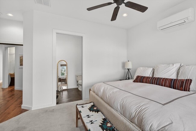 Building Photo - 127 Applehead Island Dr