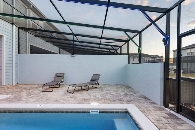 Building Photo - 1263 Blue Paradise Wy