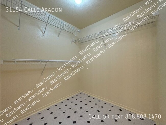 Building Photo - 31154 Calle Aragon