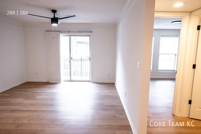 Building Photo - 103 E 28 Terrace