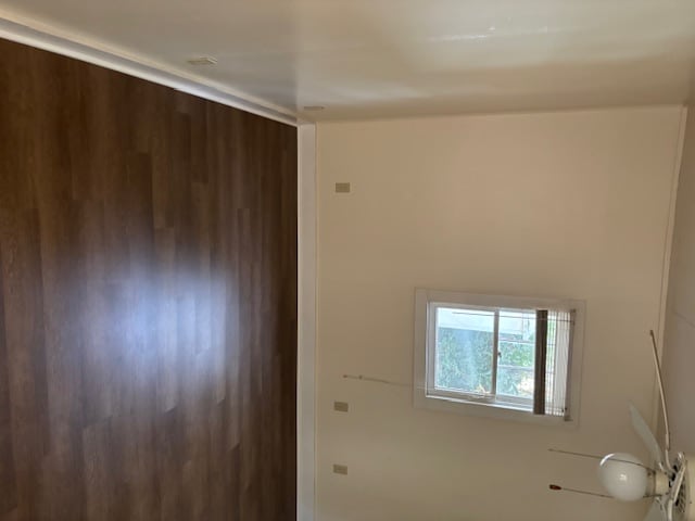 Building Photo - Cottage