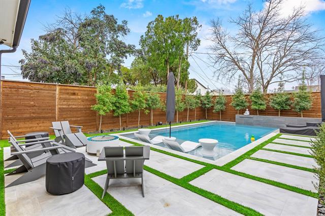 Building Photo - 4902 Linnet Ln