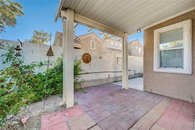 Building Photo - 1453 Morro Creek St