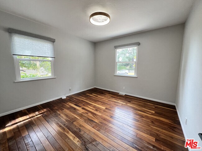 Building Photo - 390 N Baldwin Ave