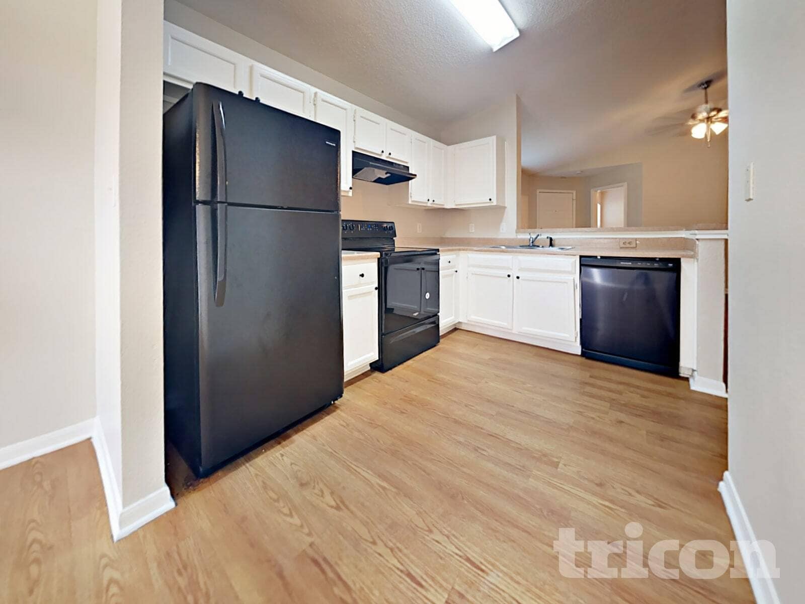 Building Photo - 3239 Kelling St