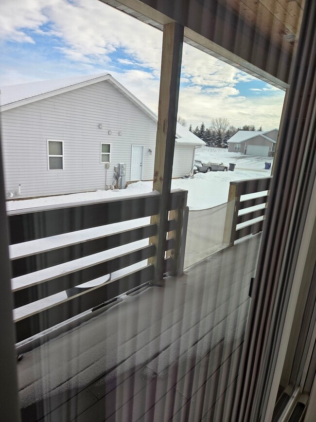 Building Photo - 6803 Von Kanel St