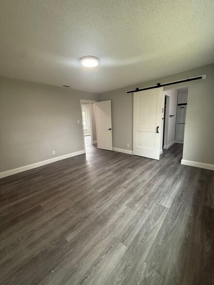 Building Photo - 130 Cascade Ave SE