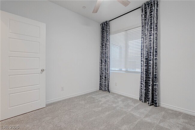 Building Photo - 3302 Viola Hls Ave