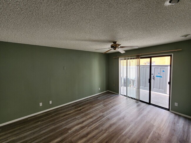 Building Photo - Single Story 4 Bedroom House in Mira Mesa