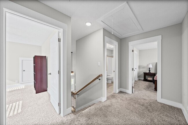 Building Photo - 538 Fieldview Wy
