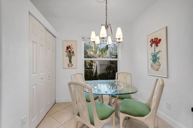 Building Photo - Great Condo in Desirable Westgate at Imper...