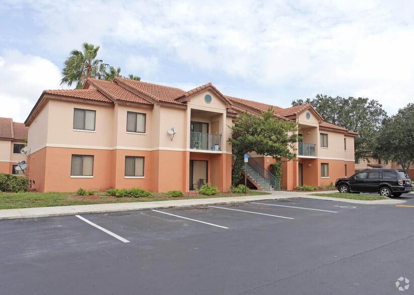 Building Photo - Regal Trace Apartments