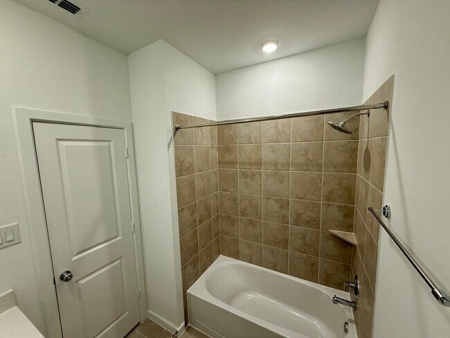 Building Photo - 22142 Ingham Blf Ln