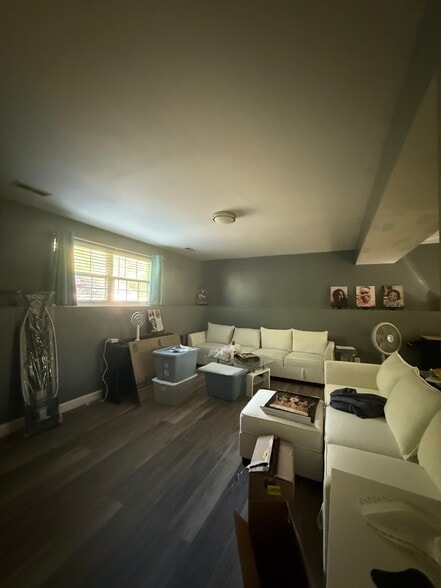 Living Room - 94 Ebenezer Church Rd