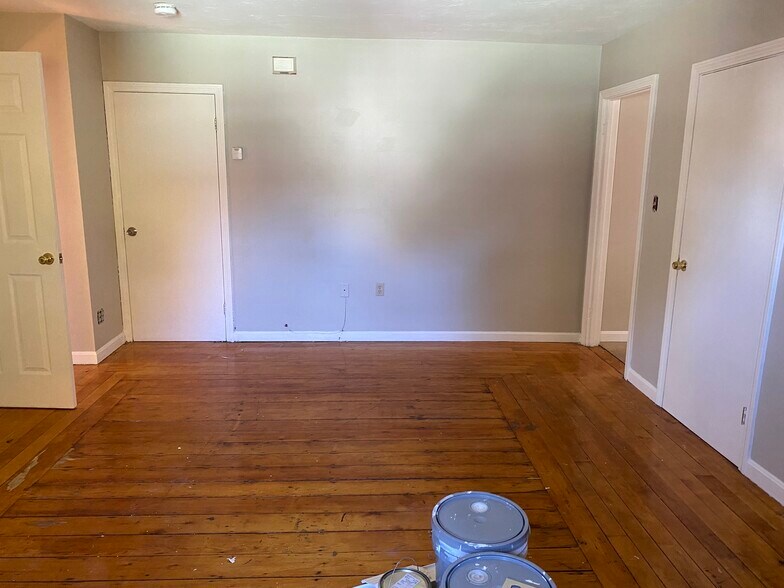 Living room - 157 Highland St