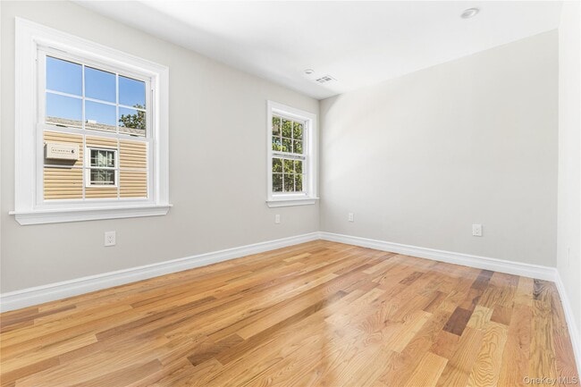 Building Photo - 120-45 199th St
