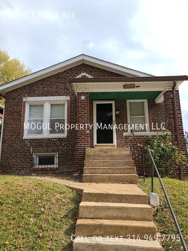 Building Photo - 4058 E Iowa Ave