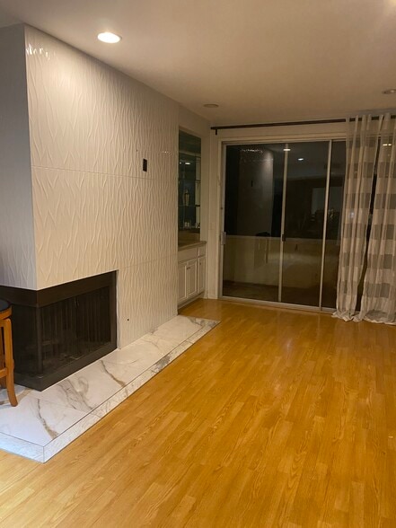 Building Photo - 10650 Holman Ave