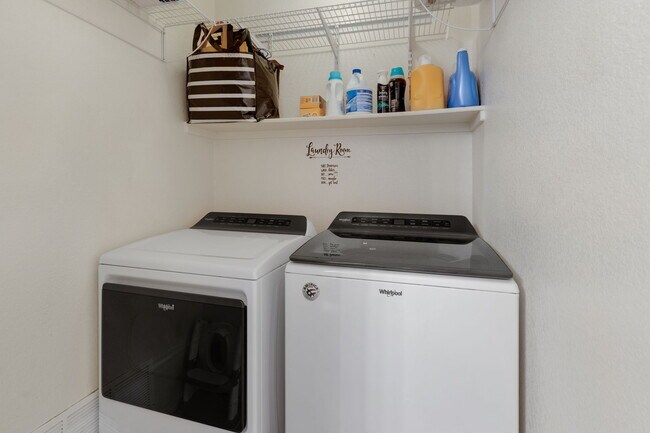 Building Photo - 6994 Ketchum Dr