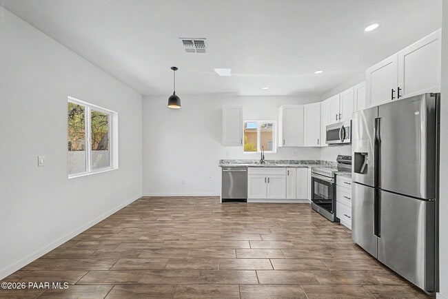 Building Photo - 2956 N Richey Blvd