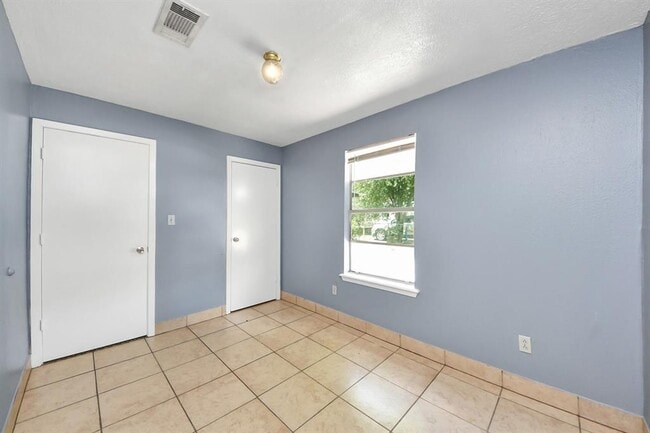 Building Photo - 13710 Brownsville St