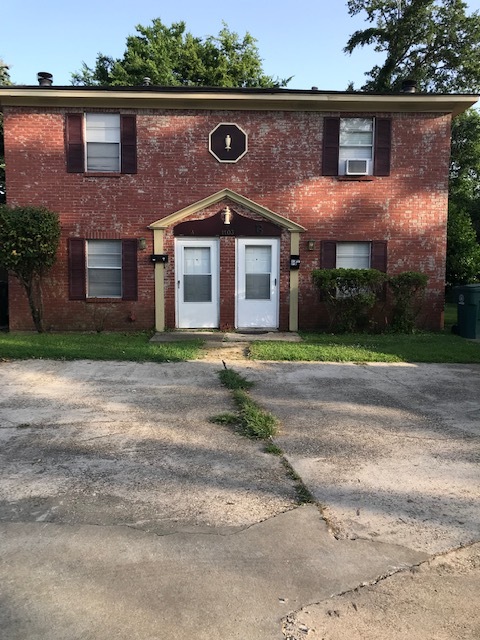 Front of apartment - 1103 N 1st St