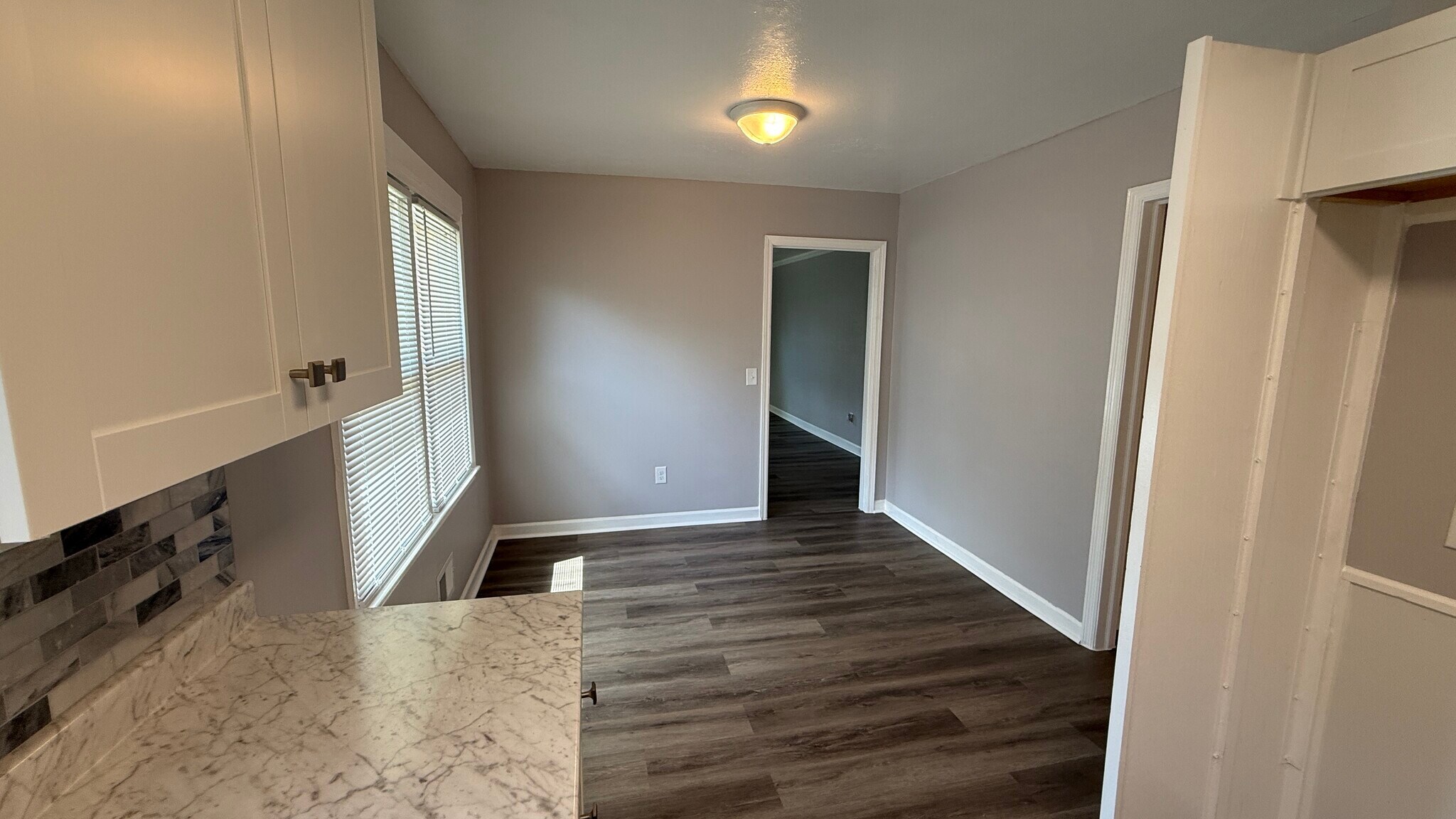 Dining Area - 110 Gilliland Ave