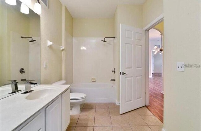 Building Photo - 6434 Cava Alta Dr