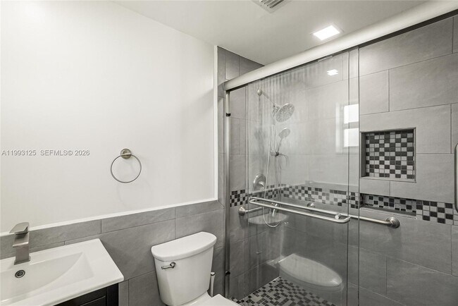 Building Photo - Southwest 108th Street, Miami, FL 33186 - 3 BR 2 BA house