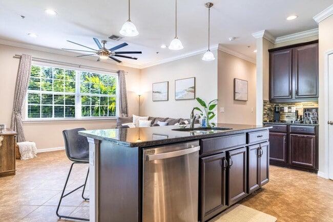 Building Photo - 23550 Alamanda Dr