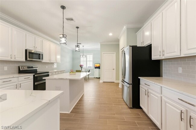 Building Photo - 8047 Princeton Dr