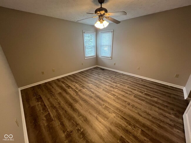 Building Photo - 2611 N Delaware St