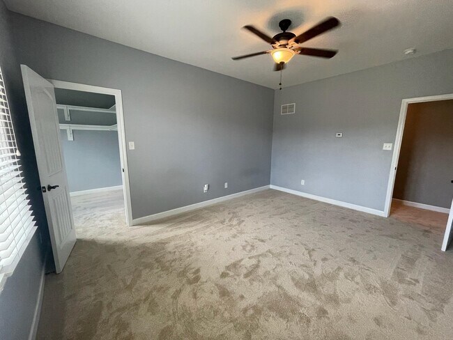 Building Photo - 556 Althea Ln
