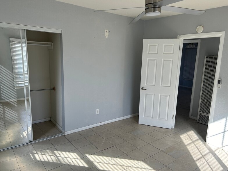 Building Photo - 6835 Newell St