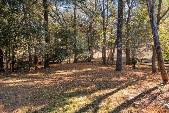 Building Photo - Nestled in the heart of Charlotte, this ch...