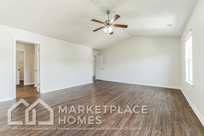 Building Photo - 2330 McCampbell Wells Way