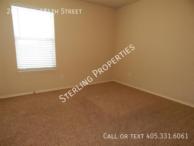 Building Photo - 2817 NW 184th St