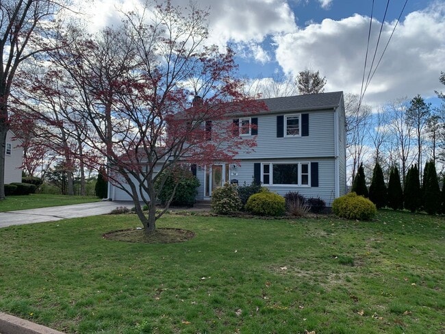 Building Photo - The Ideal Colonial