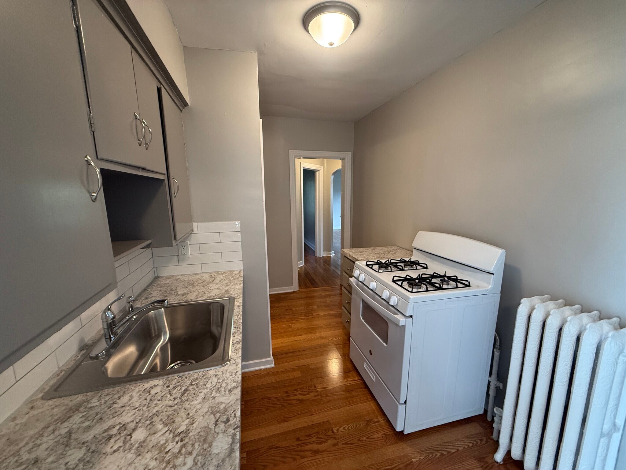 Building Photo - 223 Prospect Ave NE