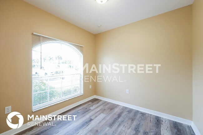 Building Photo - 3016 25th St W