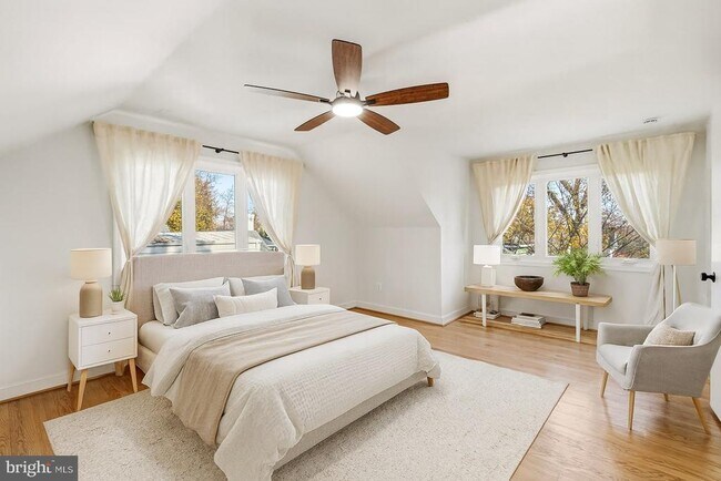 Building Photo - 2809 Pierpont St