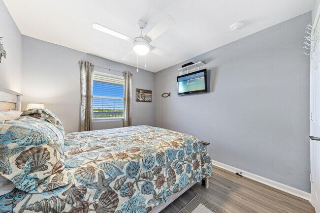 Building Photo - 405 Plantation Rd