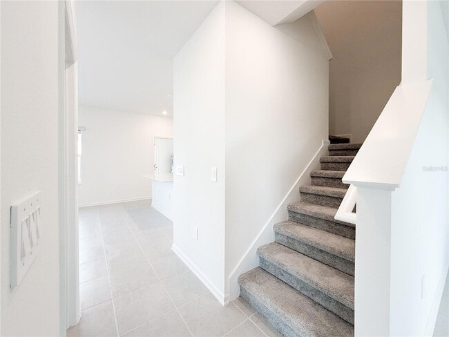 Building Photo - 1975 Stake Out Wy